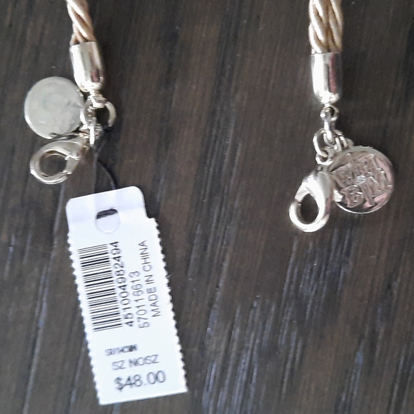 White House Black Market Bracelets - Picture 3 of 4